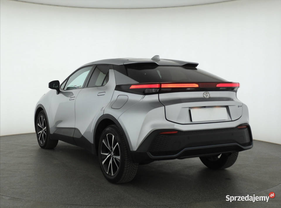 Toyota CHR 18 Hybrid mazowieckie Piaseczno sprzedam