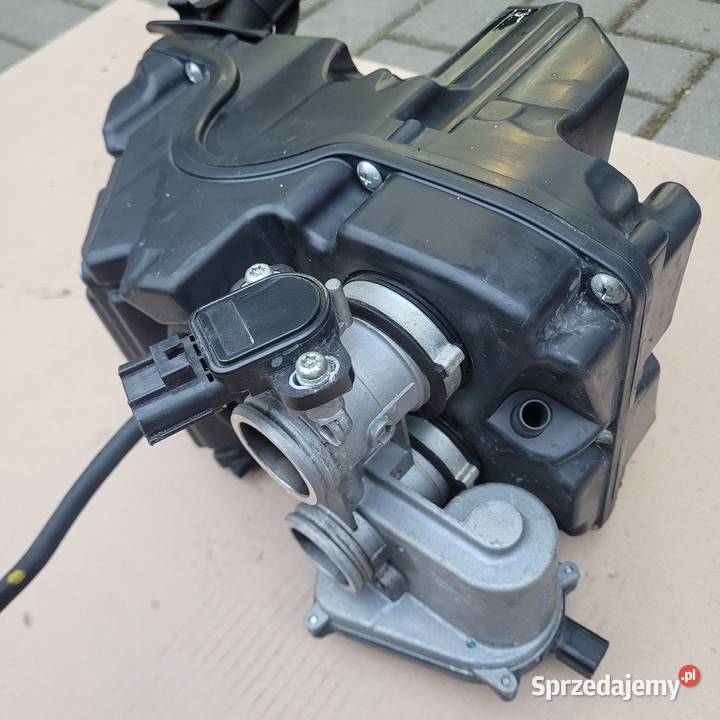 Yamaha T Tmax wtrysk przepustnice airbox