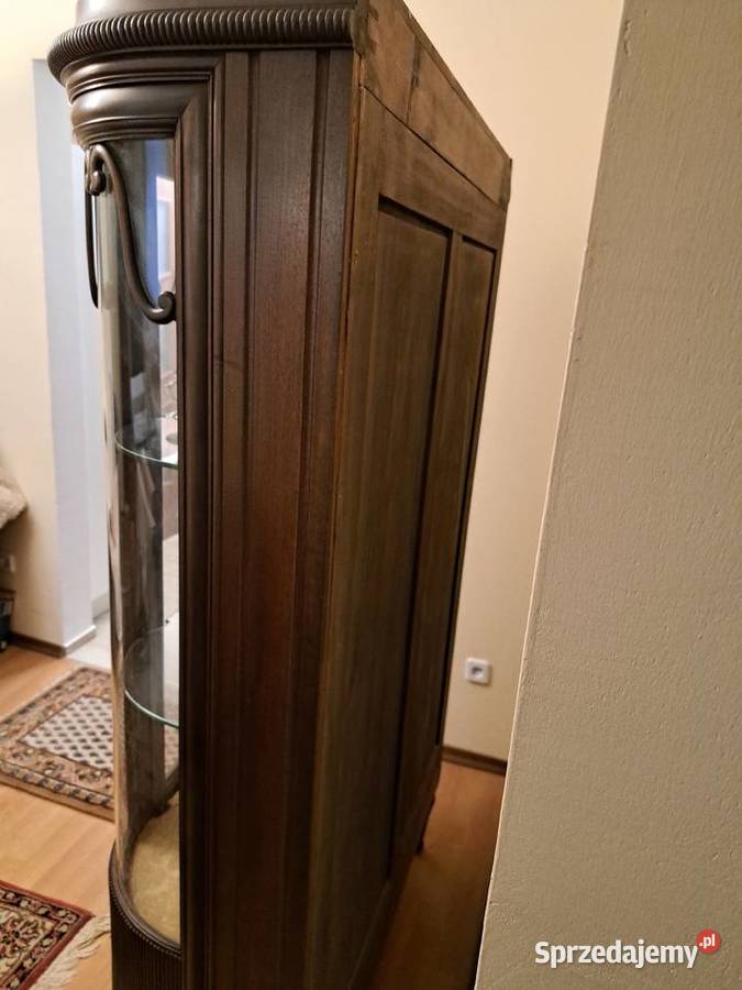 Piękna owalna witryna neorenesans Meble zachodniopomorskie Myślibórz