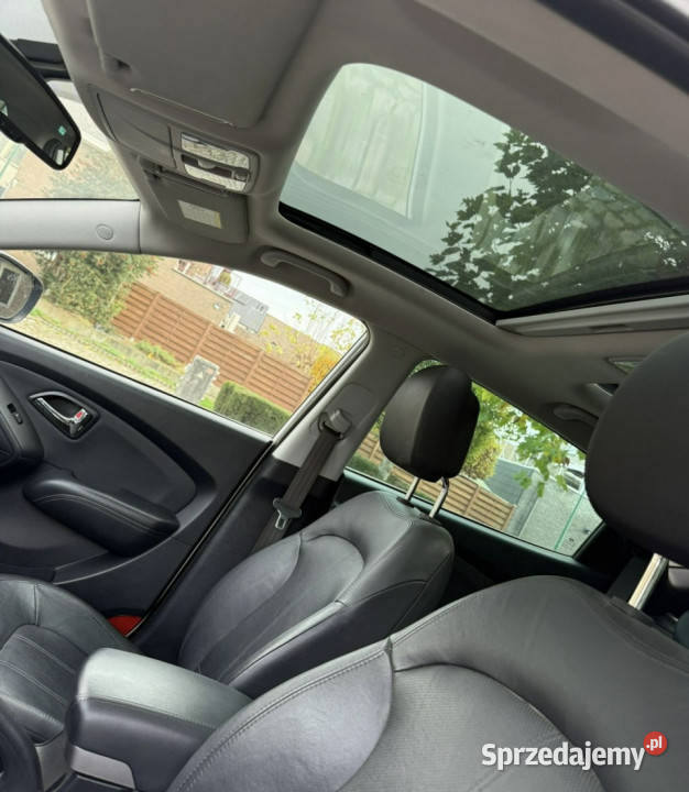 Hyundai ix35 20crdi 4x4 AWD skóry ledy Navi czujnik parkowania Gdańsk