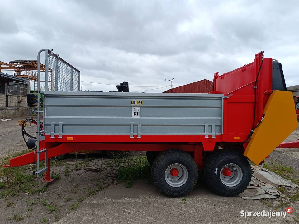 Rozrzutnik obornika N2503 Roltrans 6 ton nieuszkodzony Ciechanów
