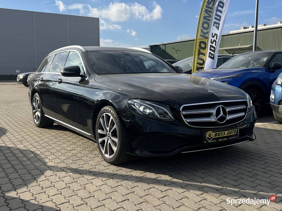 MercedesBenz E 220 2018 mazowieckie