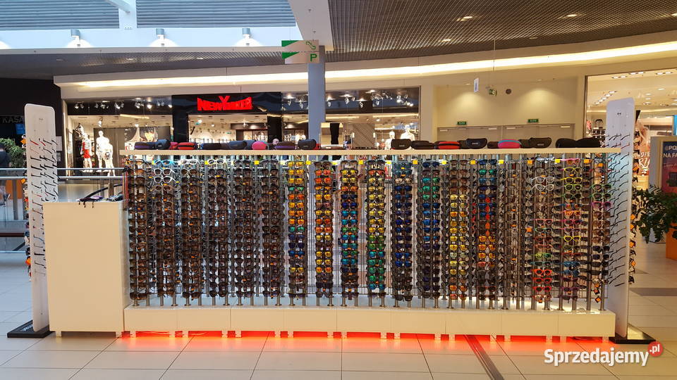 Stoisko handlowe na okulary wyspa Rzeszów