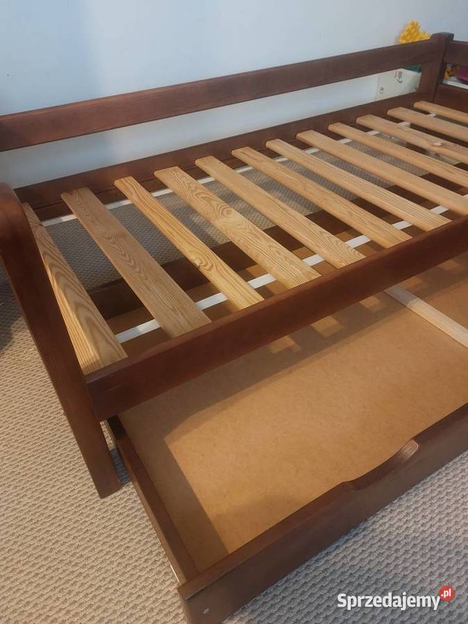 Łóżko drewniane Beltor Midi 200x90 z materacem Łóżka Łosice