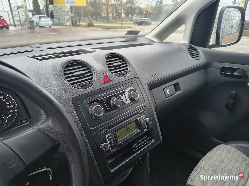 VW Caddy Maxi manualna