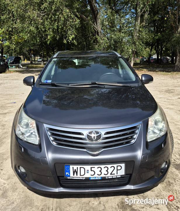 Toyota Avensis kombi 2010 salon Polska super 126KM