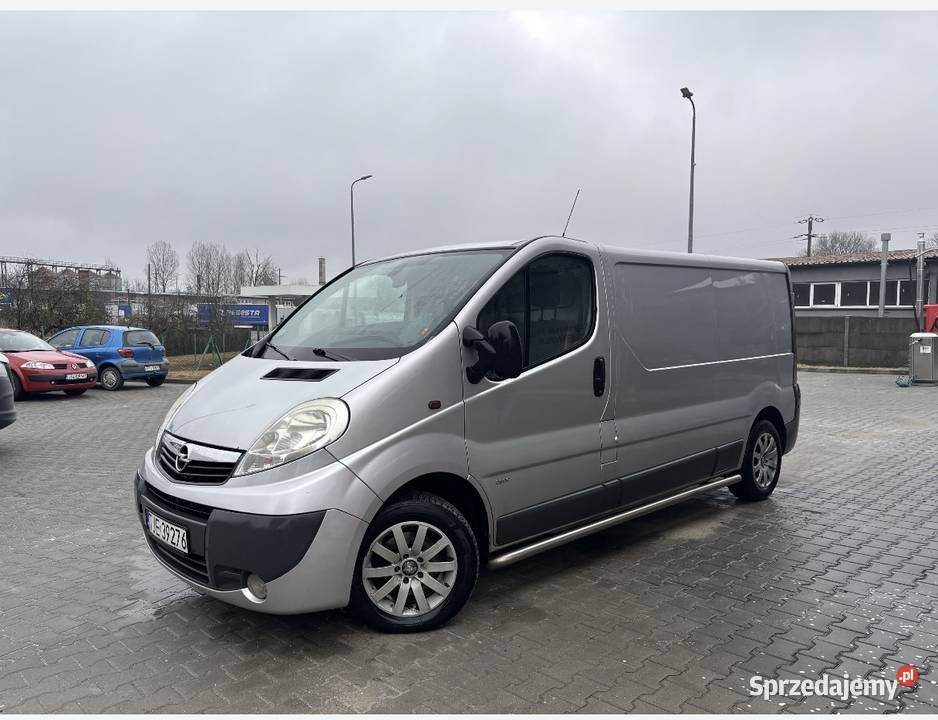 Opel Vivaro 25DCI 145 2008 automat automatyczna Pińczów