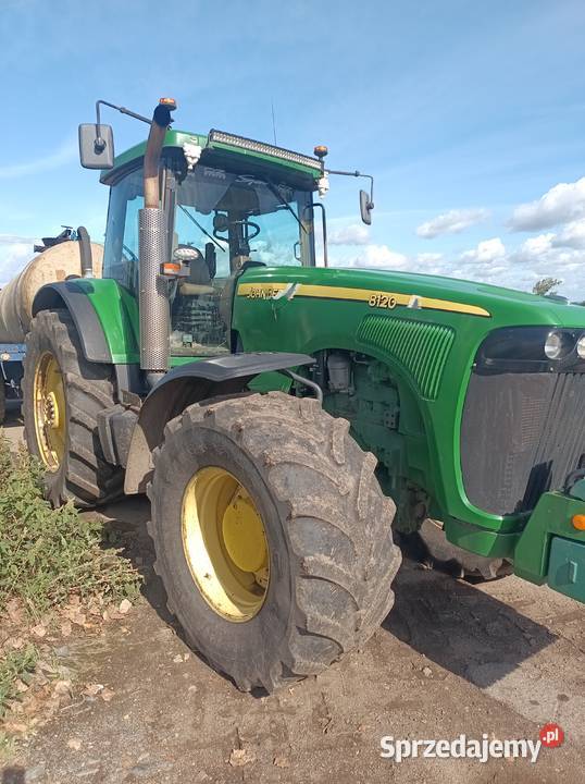 John Deere 8120