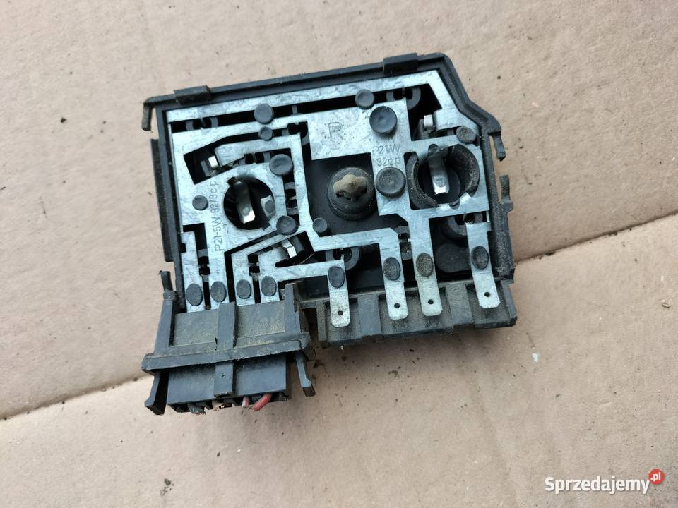 AUDI 80 B4 WKŁAD LAMPY TYŁ PRAWY Kamień-Kolonia