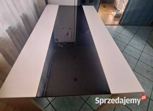 Stół do jadalni Cyców