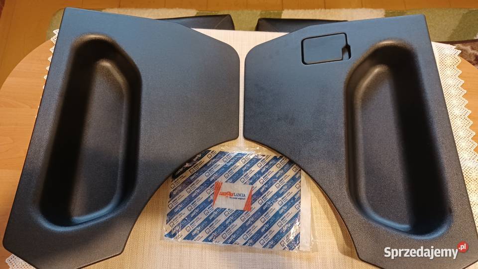 Boczki tylne płat poszycie Czarne Cinquecento Krosno