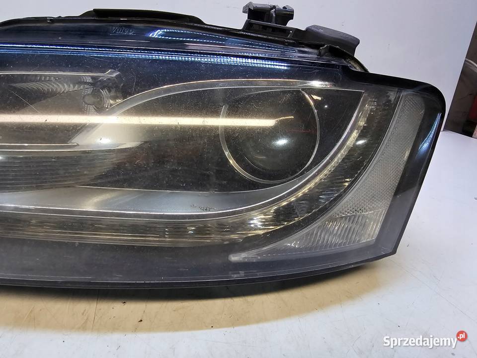 REFLEKTOR XENON LEWY PRZÓD AUDI A5 8T0941003M Przystajń