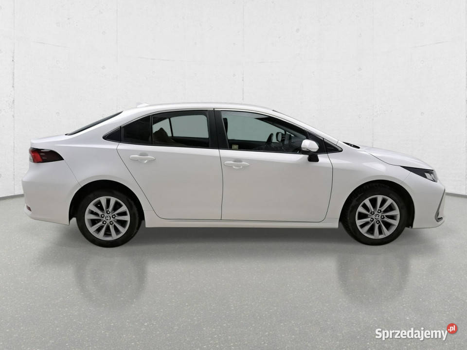 Toyota Corolla Seria E16 2012 4/5 Corolla dolnośląskie Komorniki