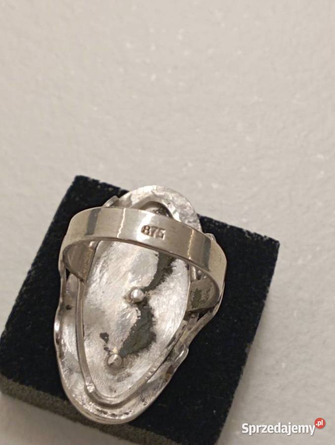 Pierścionek srebrny z koralami 875 srebro Radom sprzedam