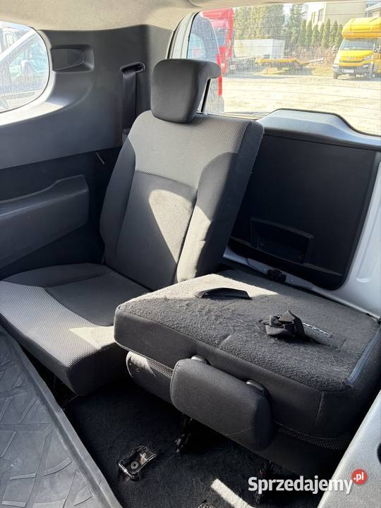 Dacia Lodgy benzyna Gaz 7osób Warszawa