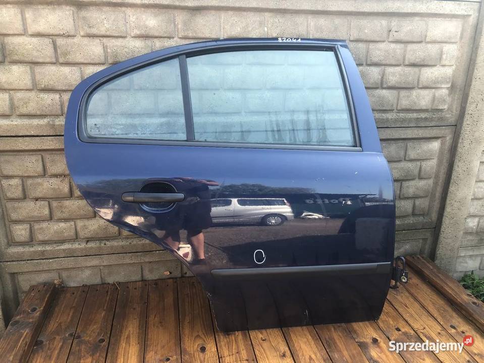 SKODA OCTAVIA I HB HATCHBACK DRZWI TYŁ TYLNE Drzwi świętokrzyskie Skarżysko-Kamienna