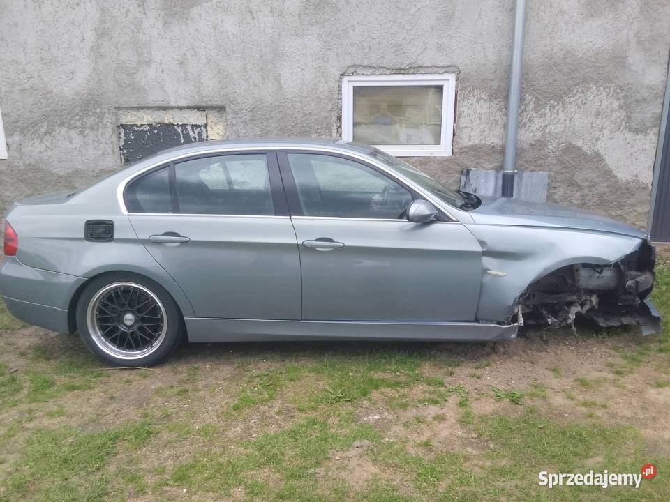 BMW E90 25 BENZ uszkodzone Olsztyn sprzedam
