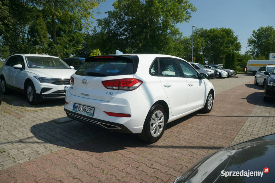 Hyundai i30 10 TGDI120 Modern Salon Polska ASR (kontrola trakcji) Poznań