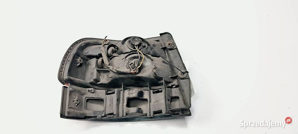 LAMPA PRAWA TYŁ TOYOTA CARINA kujawsko-pomorskie Lipno sprzedam