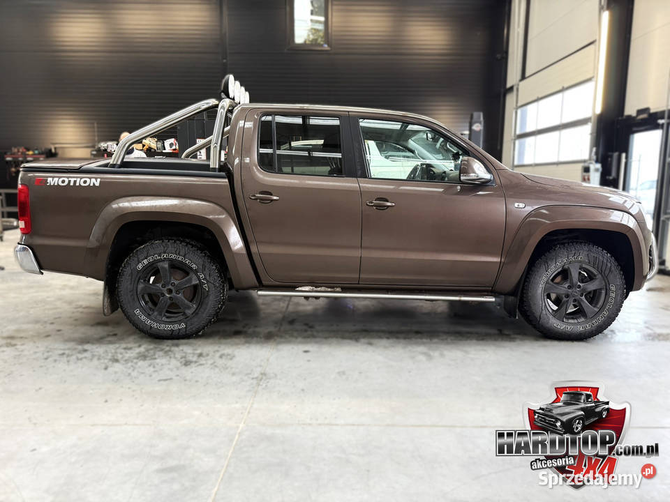 Pokrywa paki klapa Orurowanie i Halogeny Pasłęk