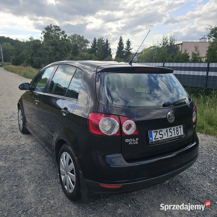 VW golf 5 plus 16mpi 2008r benzyna Police sprzedam