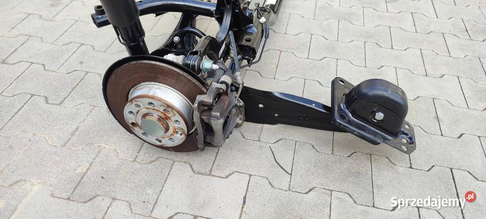 CUPRA FORMENTOR BELKA ZAWIESZENIE TYŁ KOŁYSKA