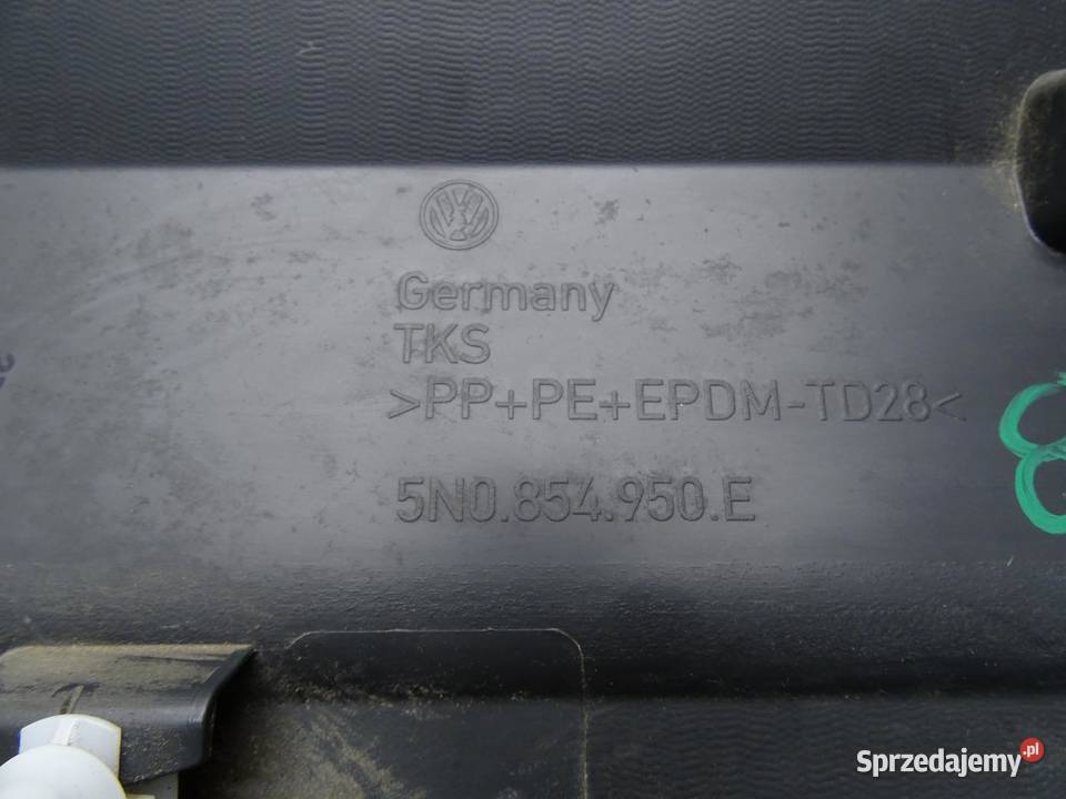 LISTWA DRZWI PRAWY TYŁ PRAWA TYLNA 5N0854950E VW Listwy