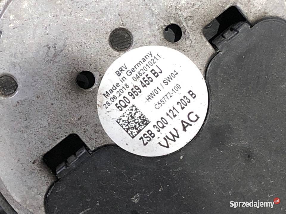 WENTYLATOR CHŁODNICY VW PASSAT B8 20 190