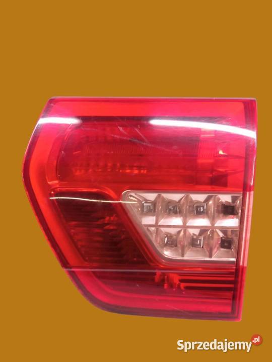 LAMPA TYŁ W KLAPĘ PRAWA KOMBI 9681074280 Citroen Lampy tylne świętokrzyskie