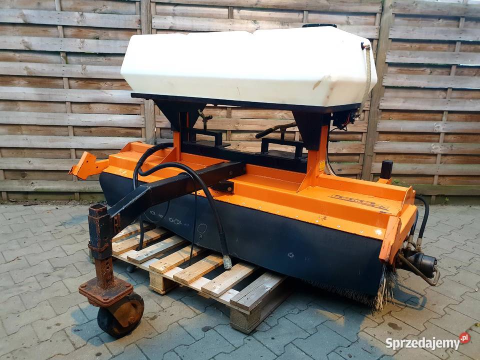 ZAMIATARKA Hydrauliczna na Widły SZCZOTKA Do sprzedam