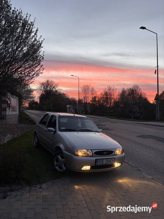 Ford Fiesta mk4 125 lpg hak klima hak Fiesta Lublin