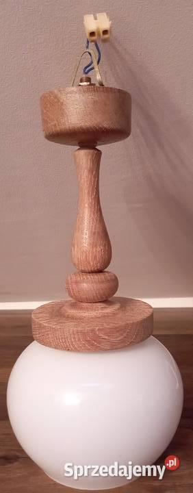 Lampa sufitowa drewniana