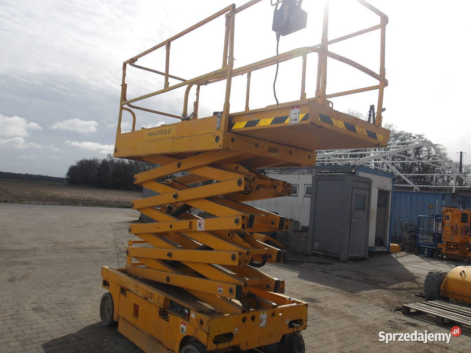 Podnośnik nożycowy zwyżka 12 m Haulotte Compact Pleszew