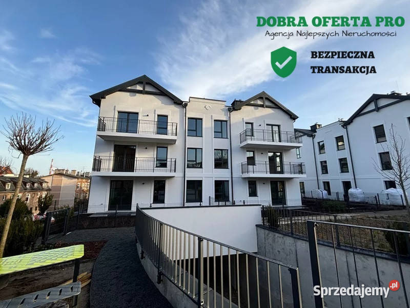 3pok 5762m2 balkon 828m2 hala i klok w Gdańsk