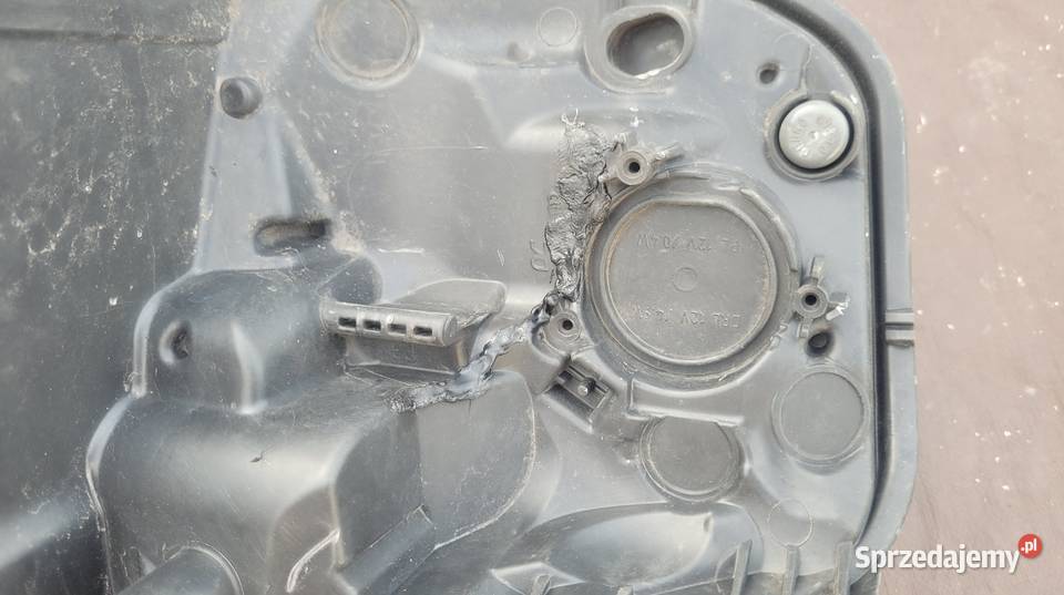 TOYOTA AURIS II LIFT REFLEKTOR PRAWY LAMPA PRAWA Lampy przednie Ruda Śląska sprzedam