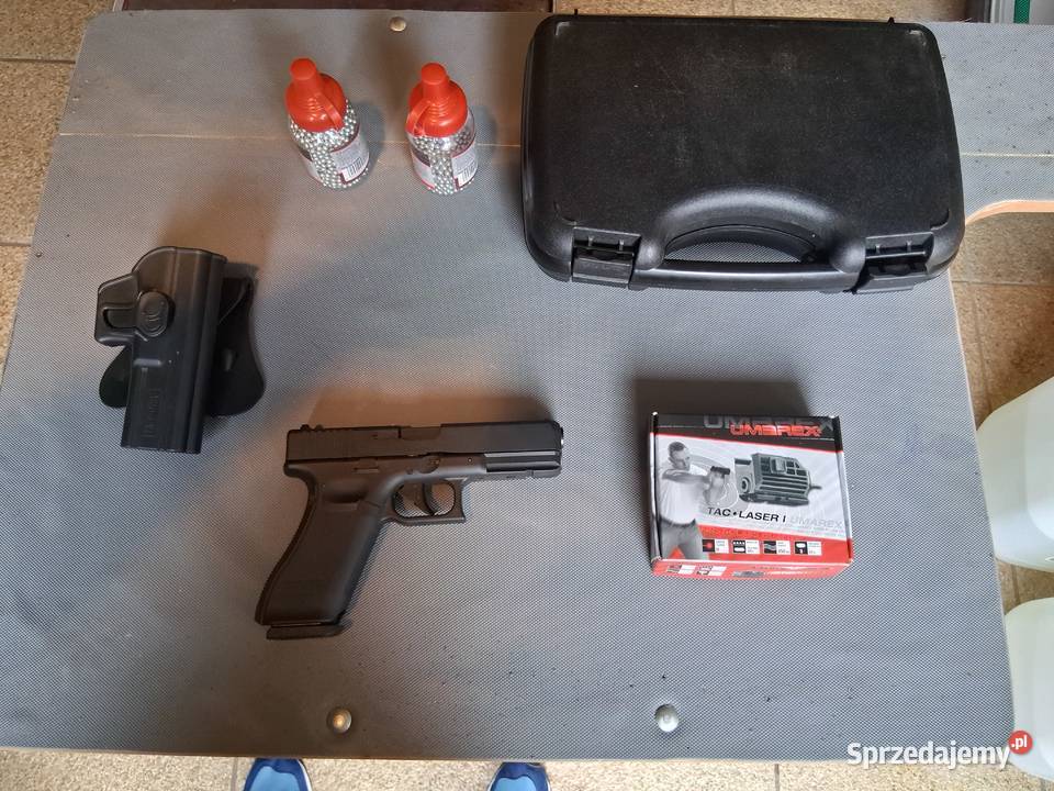 Wiatrówka pistolet plus oprzyrządowanie