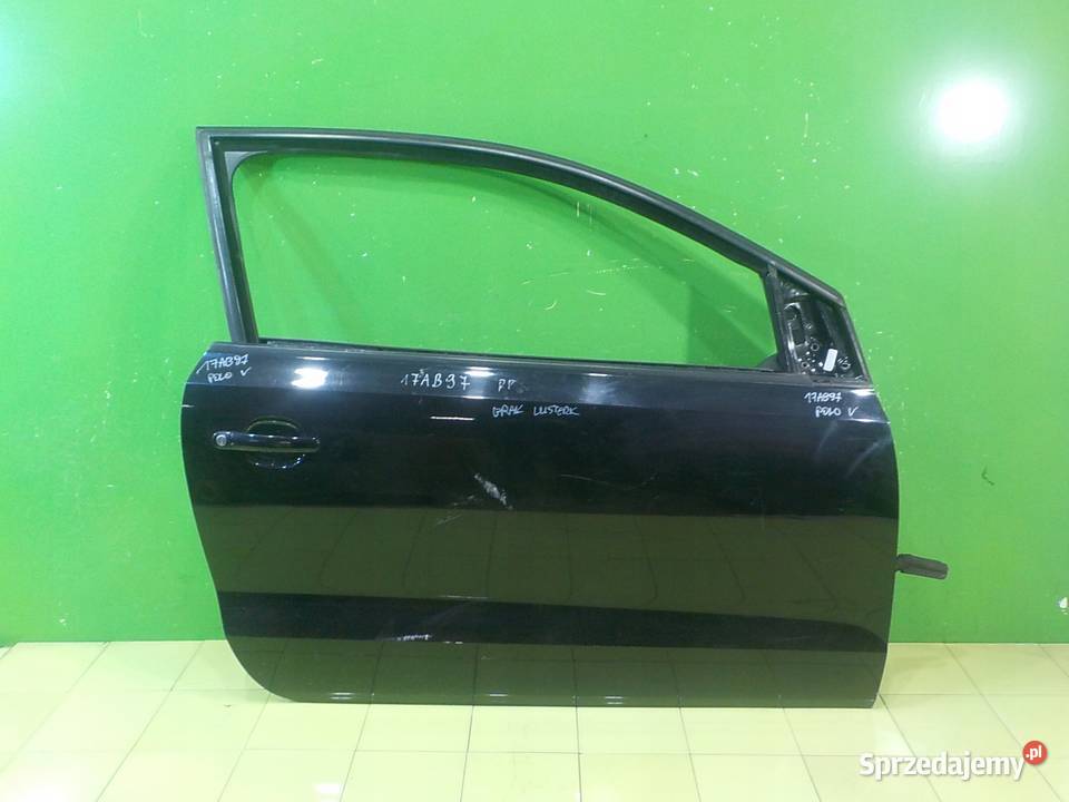 VW POLO V 6R 14 B 11r drzwi prawe przod