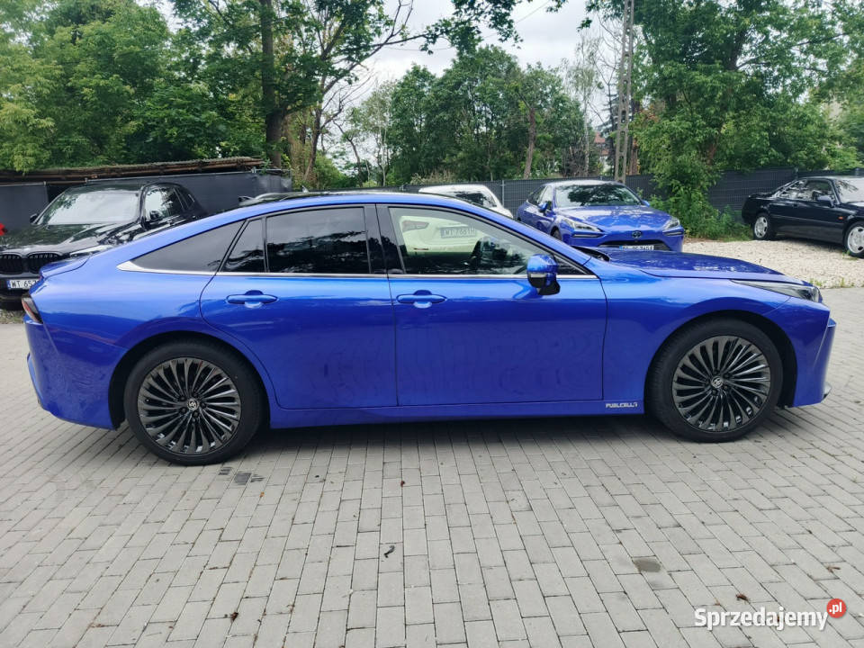 Toyota Mirai autoalarm Warszawa sprzedam