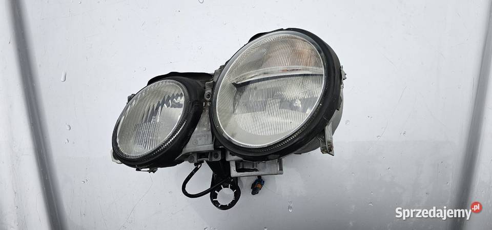 Lampa xenon lewy przód mercedes clk w208 Zbąszyń