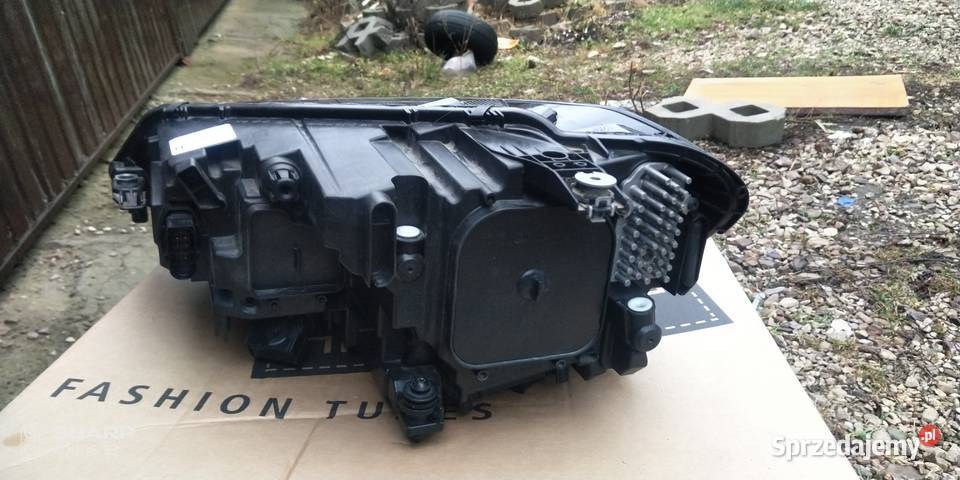 Vw Touran II lampa przednia prawa Full Led Łódź