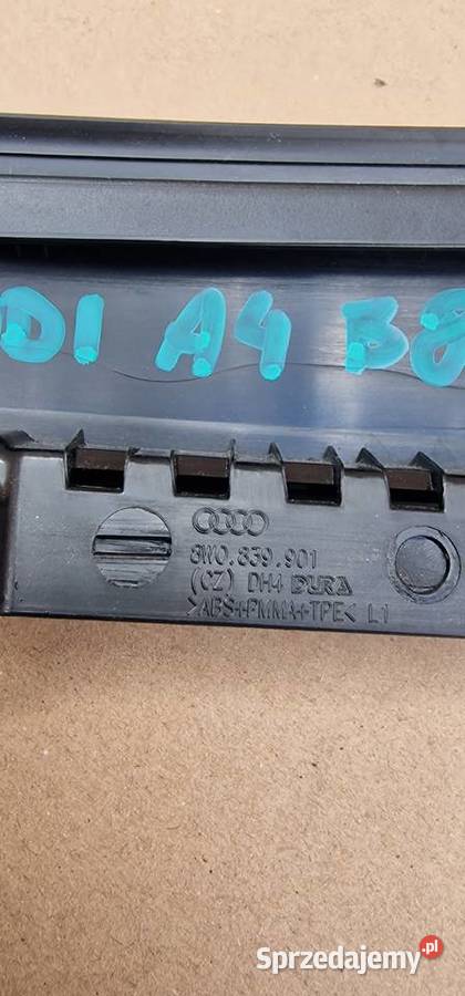 AUDI A4 B9 LISTWA NAKŁADKA DRZWI LEWY TYŁ Bieleń