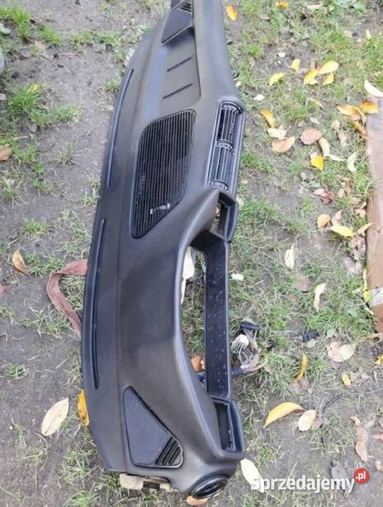 Deska rozdzielcza konsola kokpit BMW E34 Żory