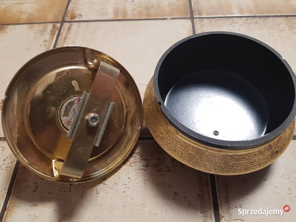 Z kolekcjiNowaEpoka PRLPopielniczka barowadomowa odcienie żółtego Gorzów Wielkopolski sprzedam