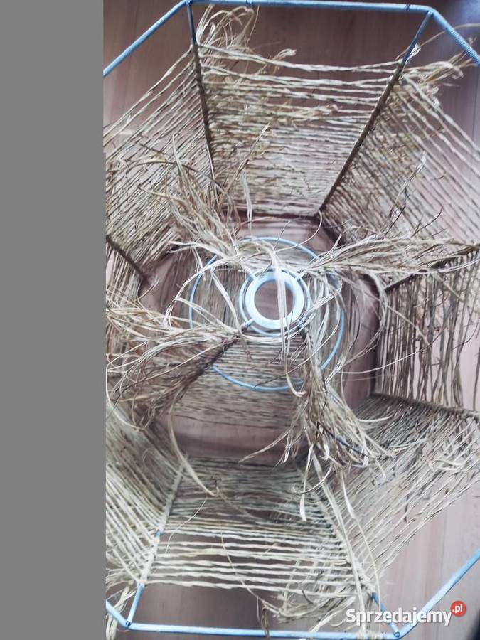 Wyjątkowy ręcznie wypleciony klosz do lampy Warszawa