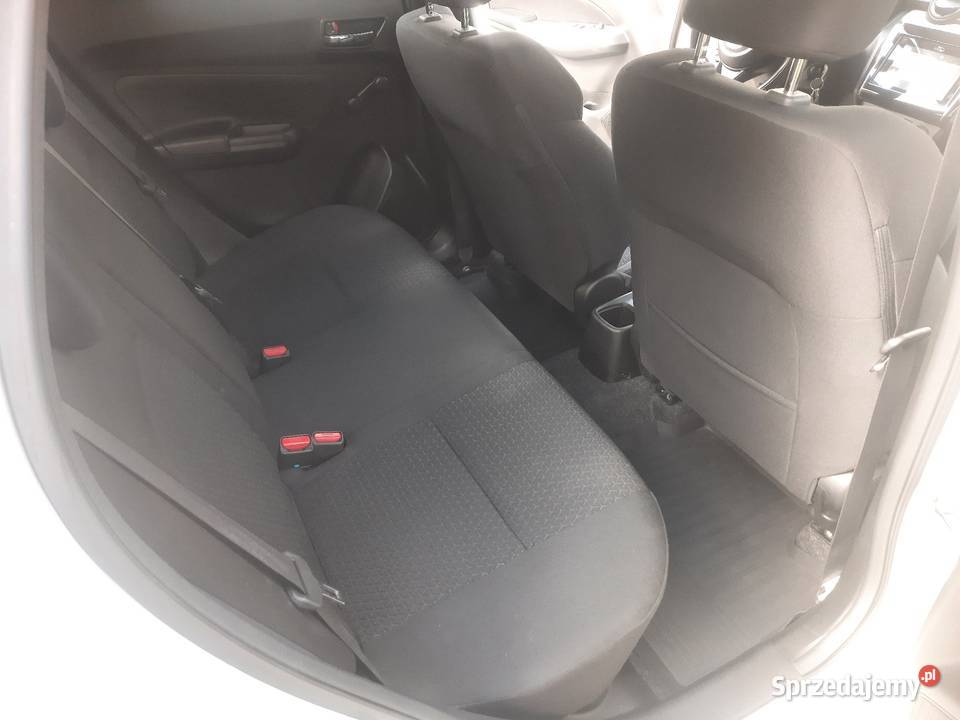 Suzuki Swift 12 SHVS 90 Premium Plus 44 AllGripp nawigacja sprzedam