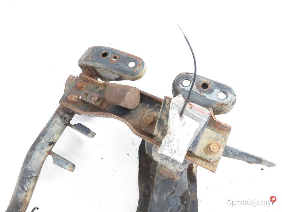 SANKI PRZÓD MITSUBISHI PAJERO PININ 18