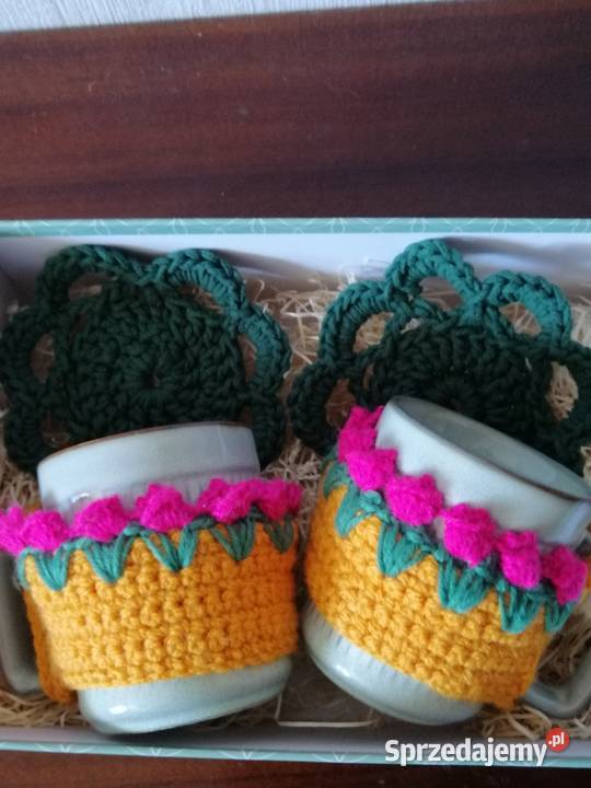 Zestaw 2 kubków z ocieplaczami i podkładkami Katowice sprzedam