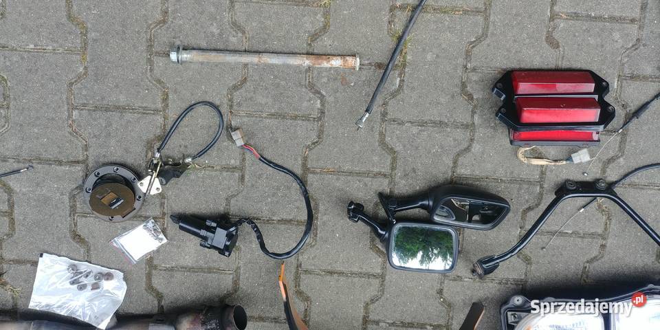 Yamaha YZF750 r rama plastiki części tłumik Szczecin
