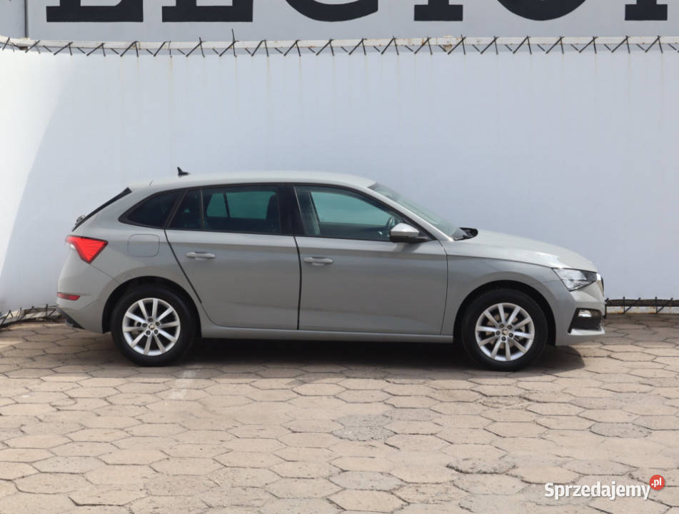 Skoda Scala 10 TSI manualna Łódź