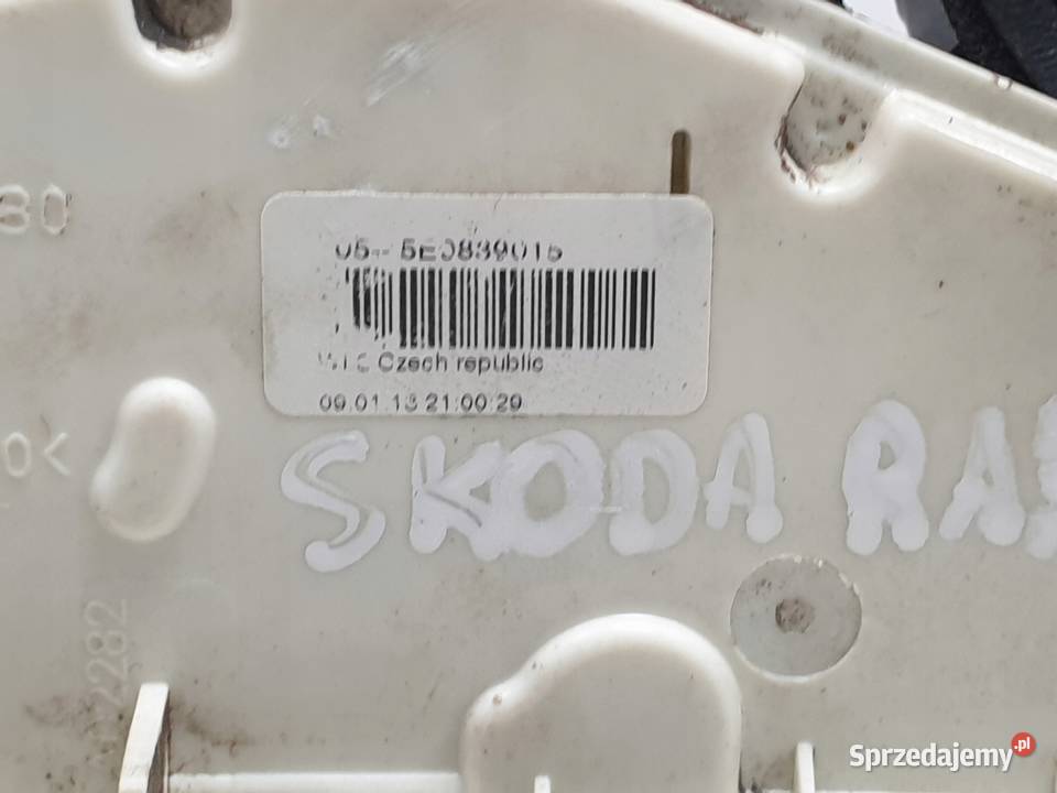 Skoda Rapid ZAMEK DRZWI lewy tył KIEROWCY Europa Części samochodowe Janów